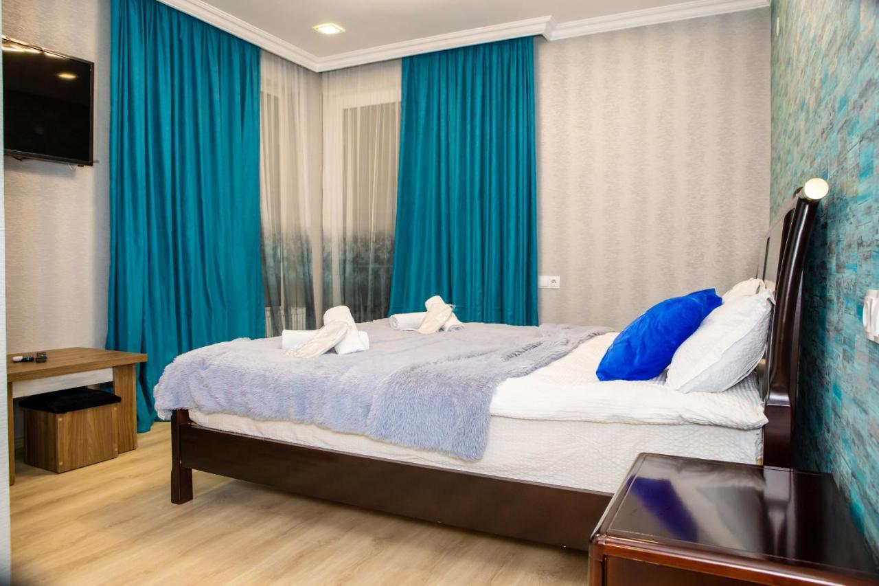 Hotel Blue Heaven Bakuriani Esterno foto